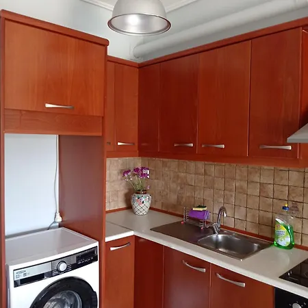 Elaia's Studio Apartment *